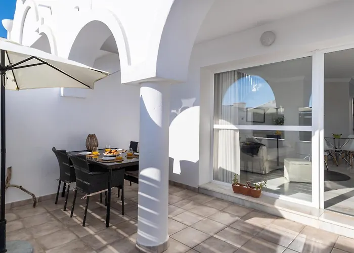 VIME Resort Ferienhaus Marbella